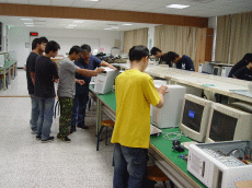 电脑硬件装修认证实验室(图二)